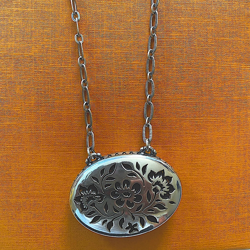 Brighton pendant style necklace